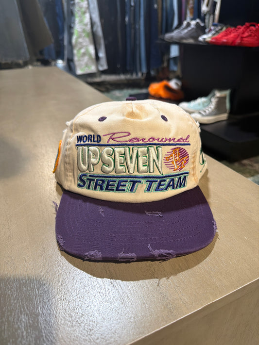 UP7 SKATE SNAPBACK CREAM