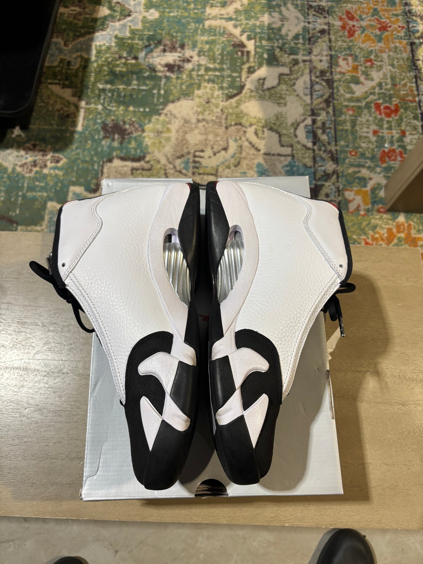 Jordan 14 Black Toe Used Sz 10.5