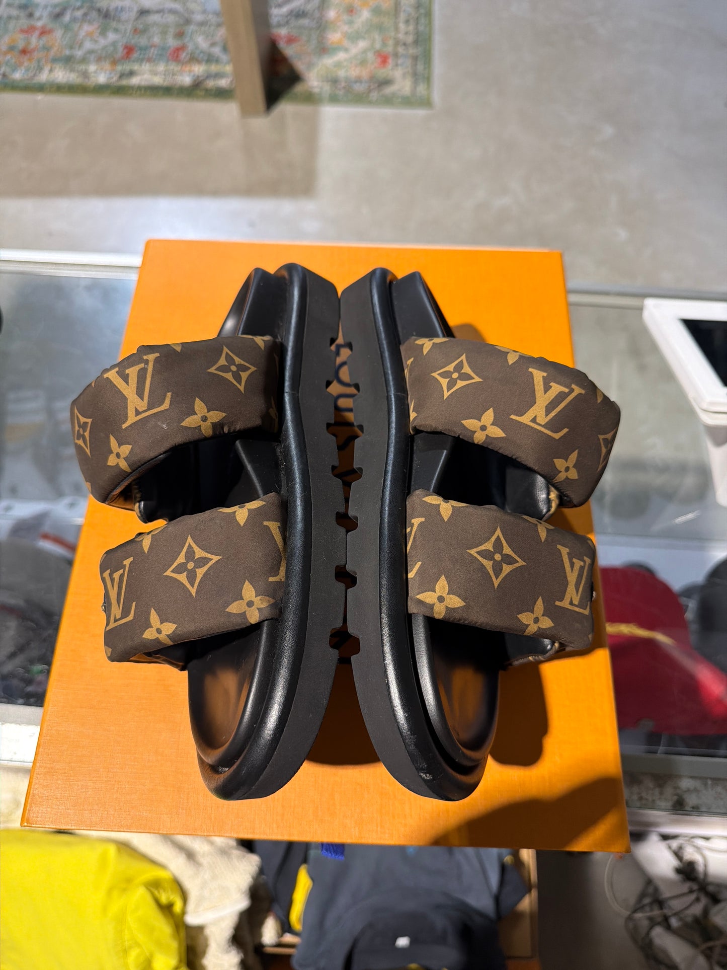 Louis Vuitton Pillow Flat Comfort Mule Used Sz 5