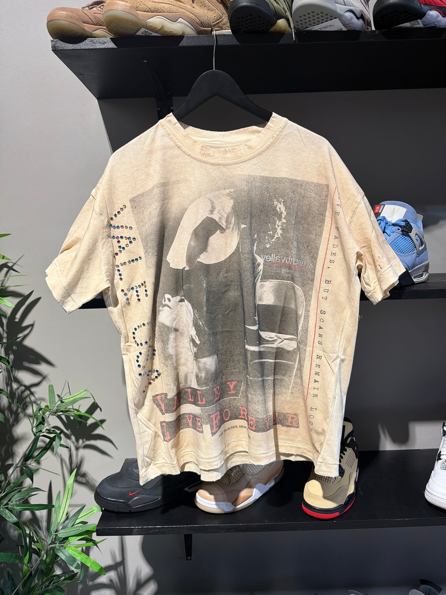 Vale Solo Tee Cream