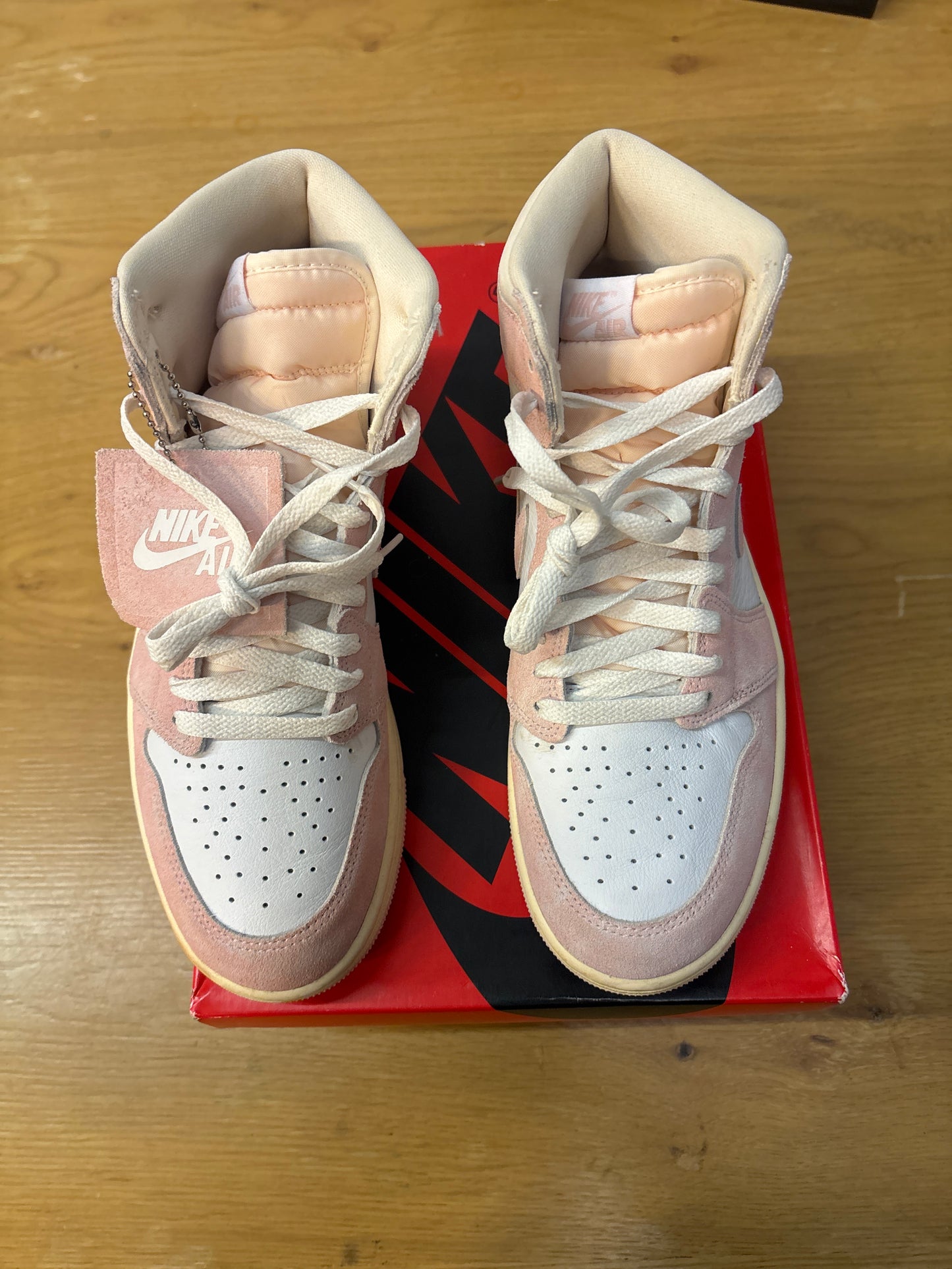 WMNS JORDAN 1 HIGH OG WASHED PINK used Sz 10.5W
