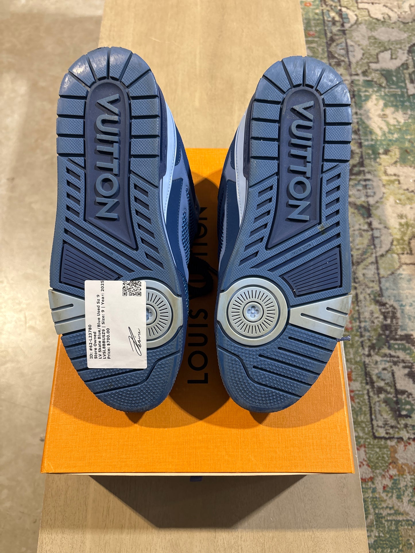 LV Skate Blue/Blue Used Sz 9