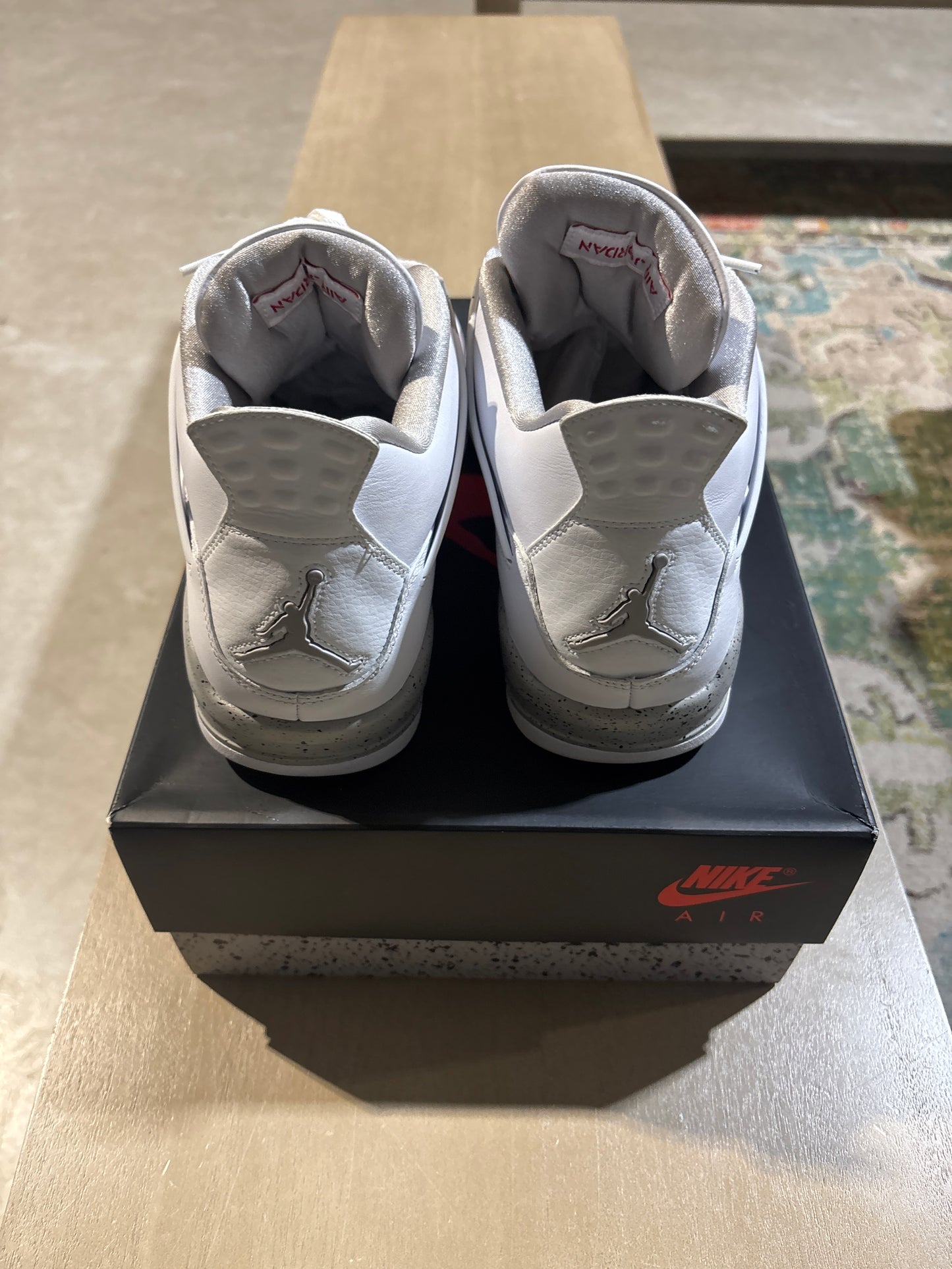 Jordan 4 white Oreo used sz 11