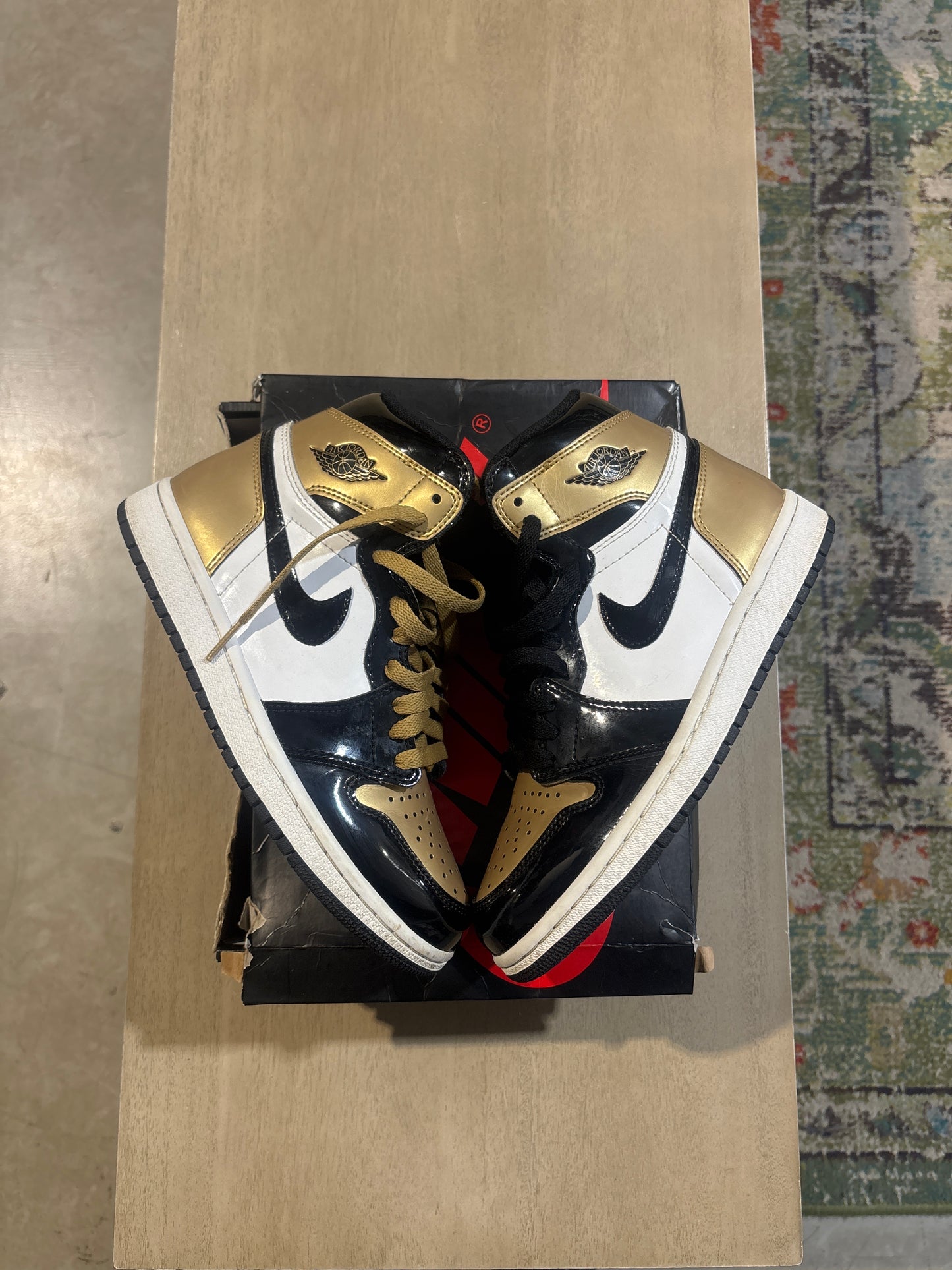 Jordan 1 Gold Toe Used Sz 5