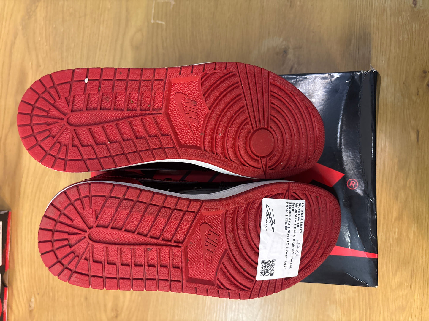 JORDAN 1 HIGH OG PATENT BRED Used Sz 10
