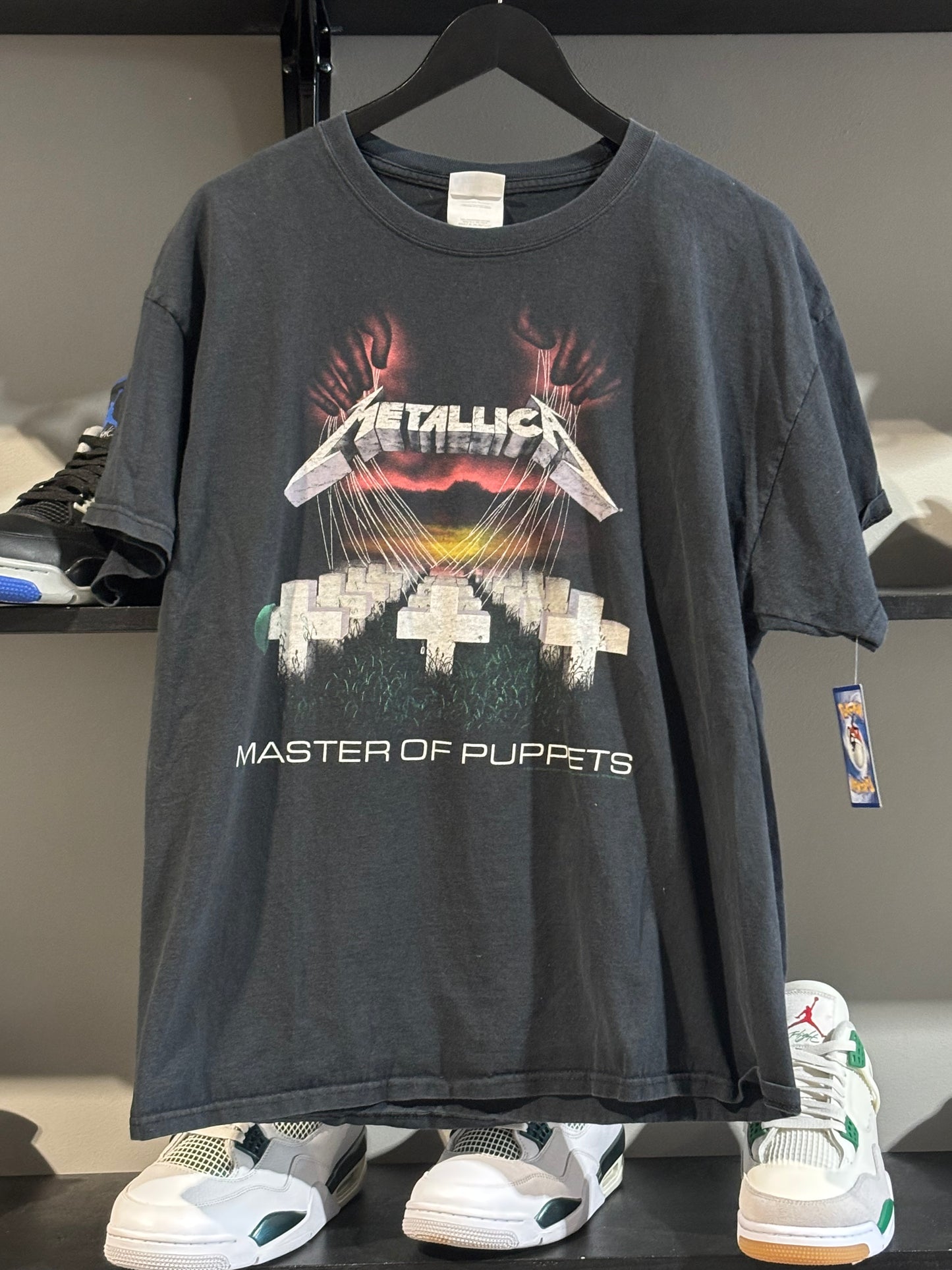 Vintage Metallic Master Of Puppets Tee