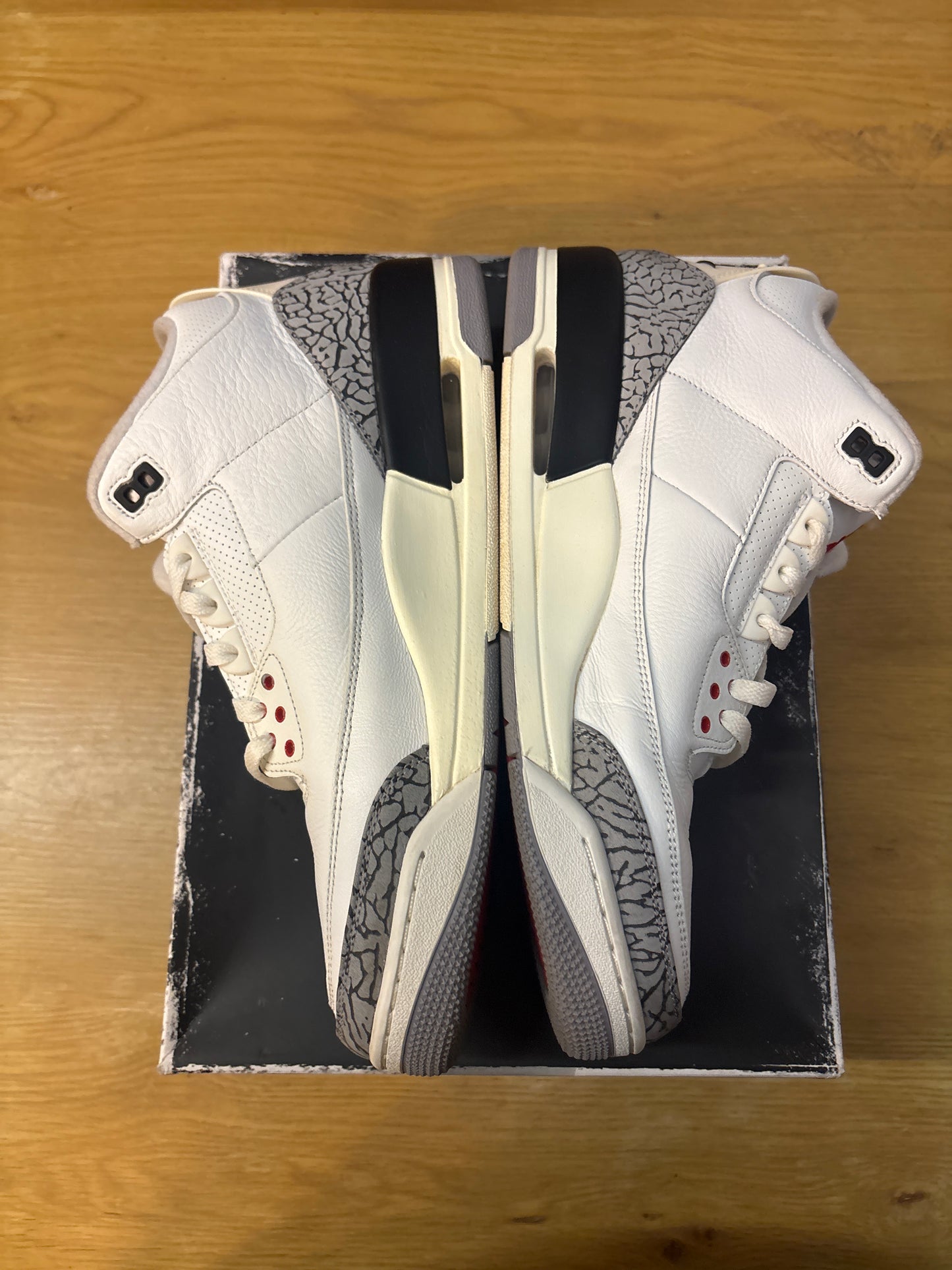 Jordan 3 Reimagined USED SZ 13 (2)