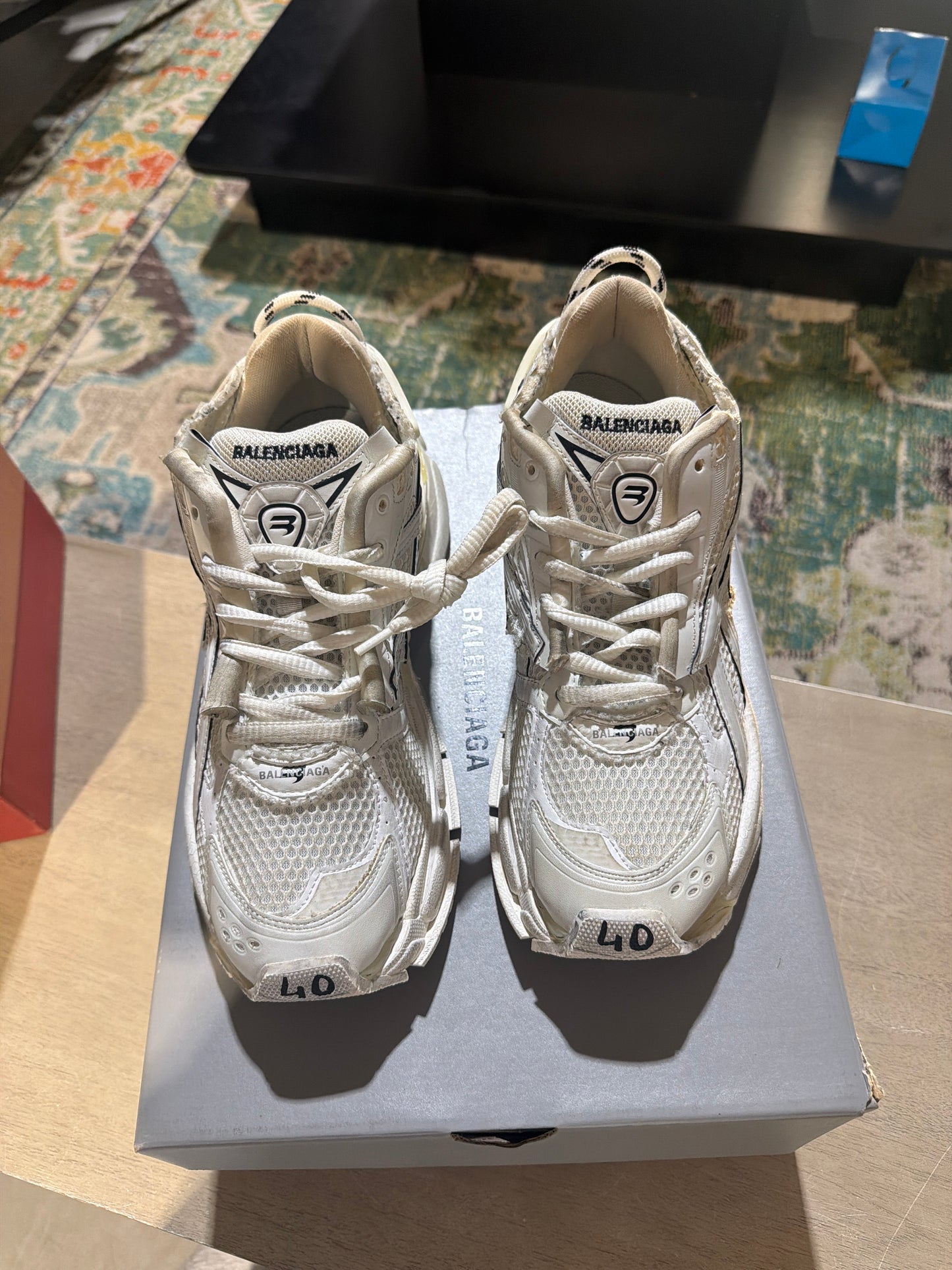 Balenciaga White Runner Used Sz 7