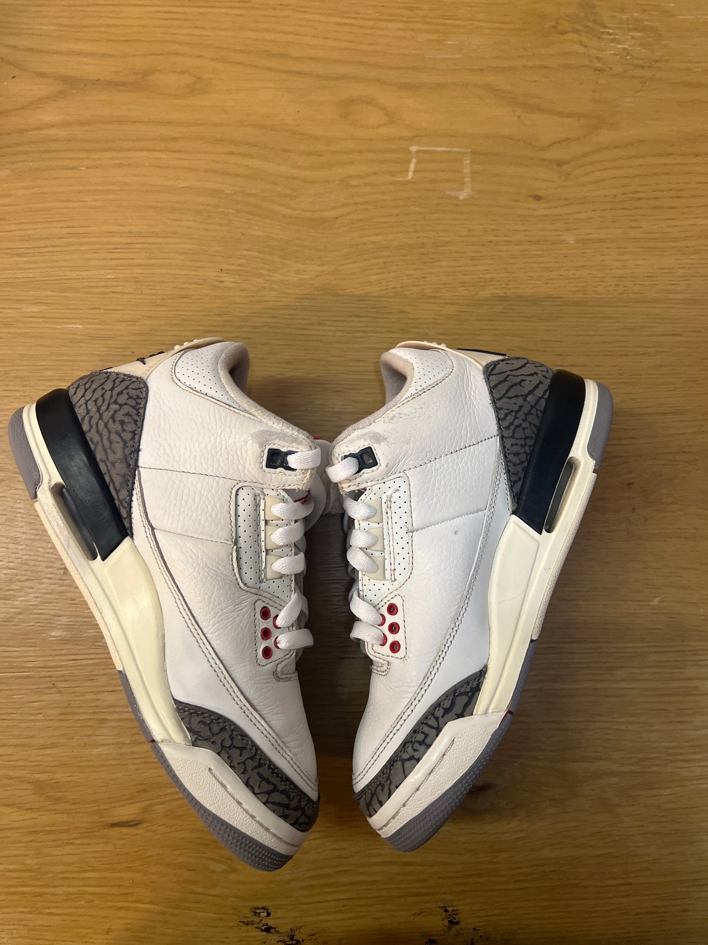 Jordan3 white cement used6Y