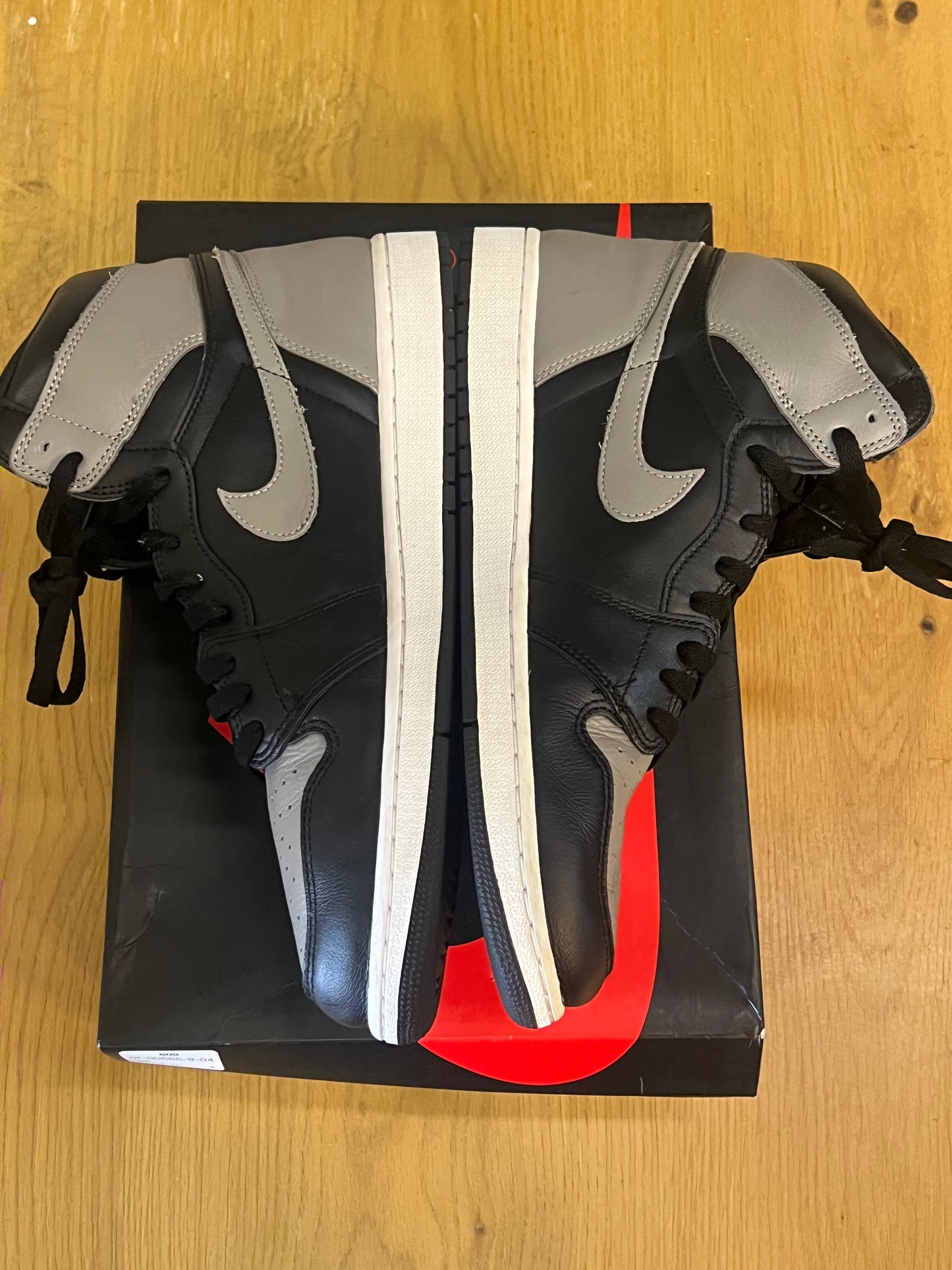AIR JORDAN 1 RETRO HIGH OG SHADOW Used Sz 13