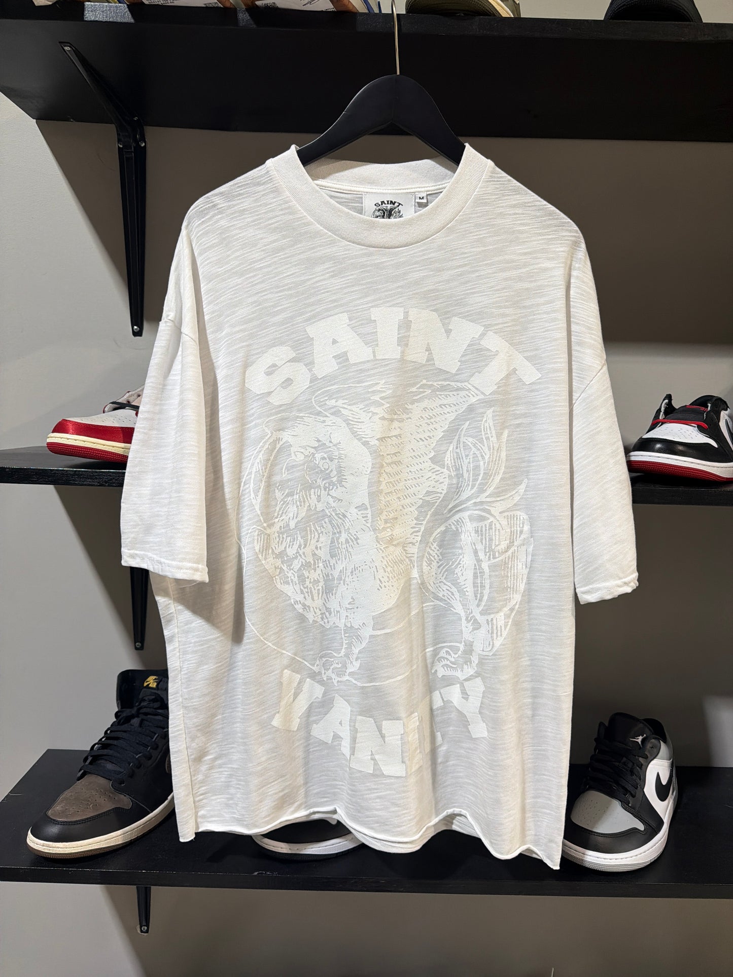 Saint Vanity White on White Griffin Logo tee Sz M