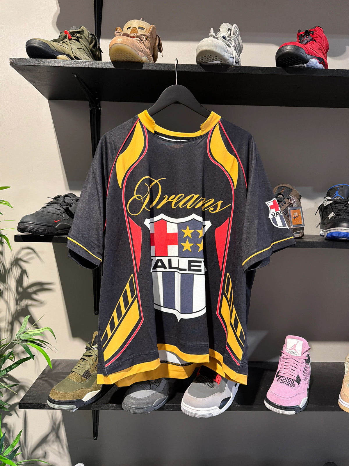 Vale Dreams Black Yellow Soccer Jersey