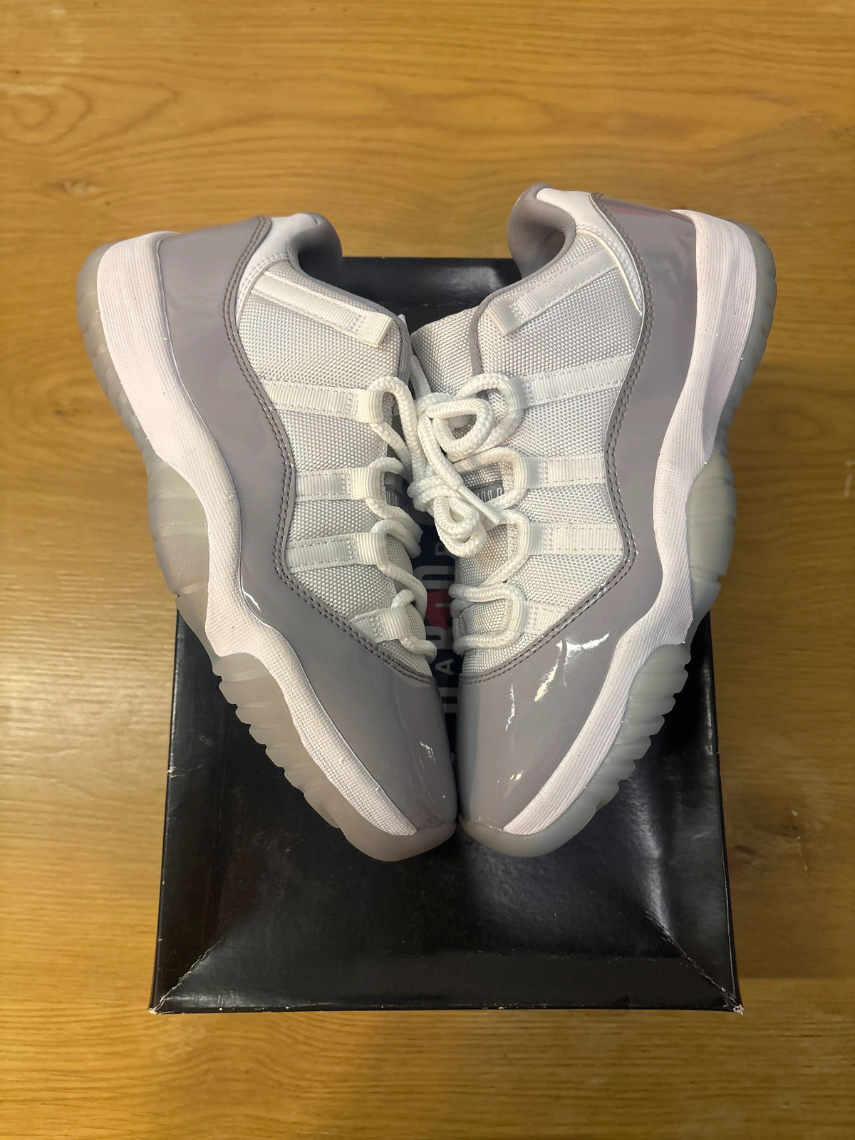 Jordan 11 Retro Low Cement Grey - Pre-Owned