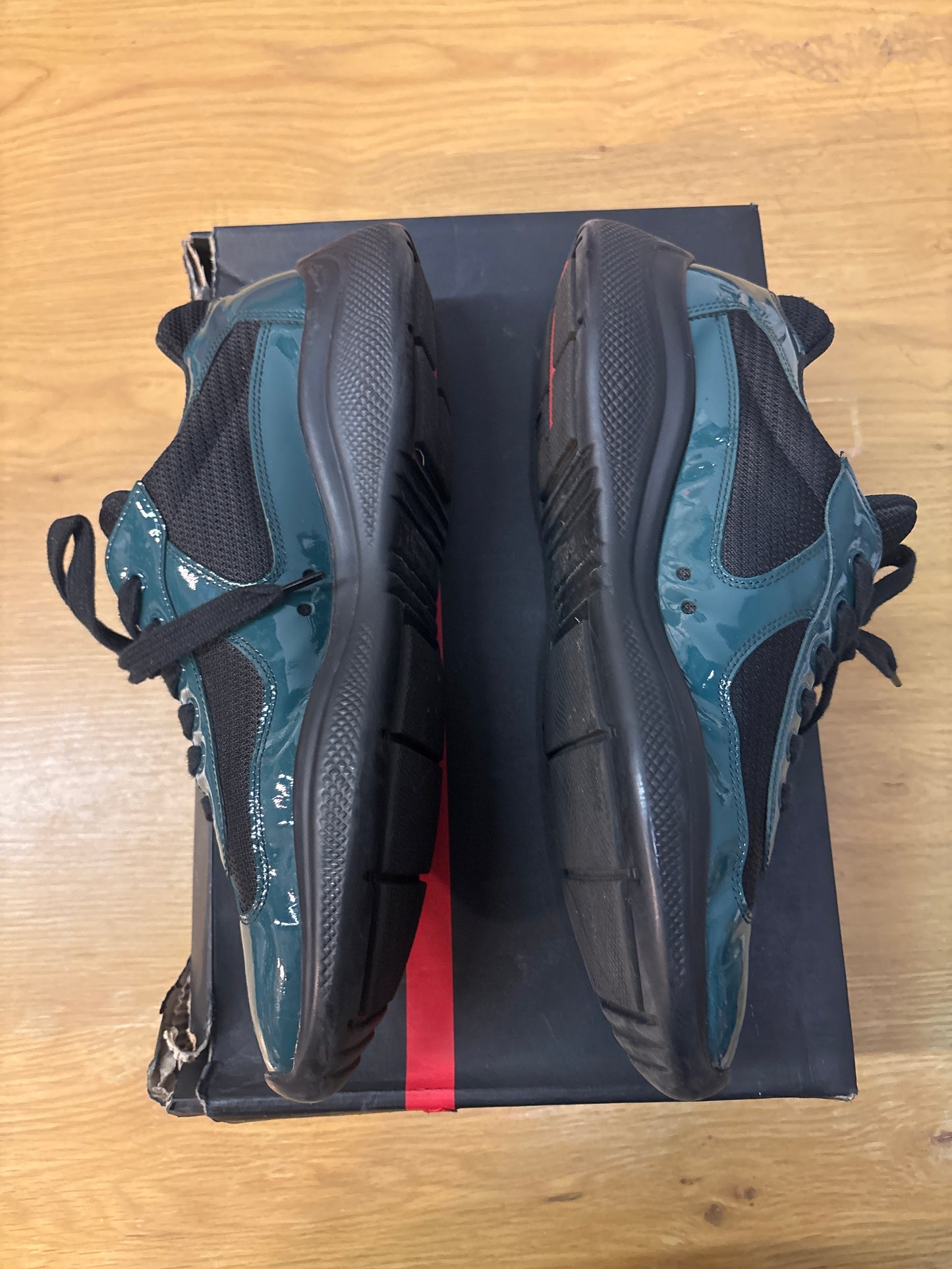 PRADA CUP OXIDIZED GREEN USED SZ 10