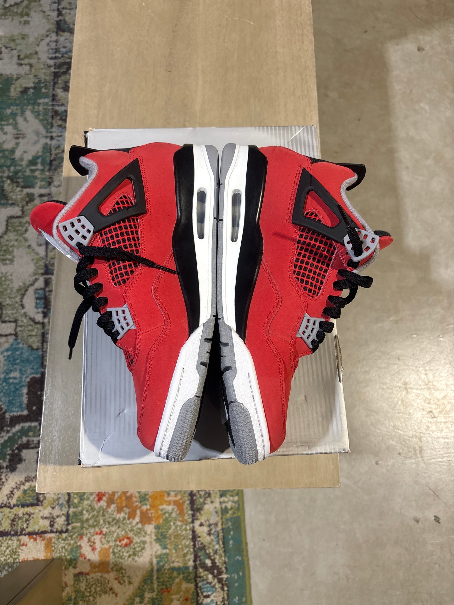 Jordan 4 Toro Used Sz 11.5