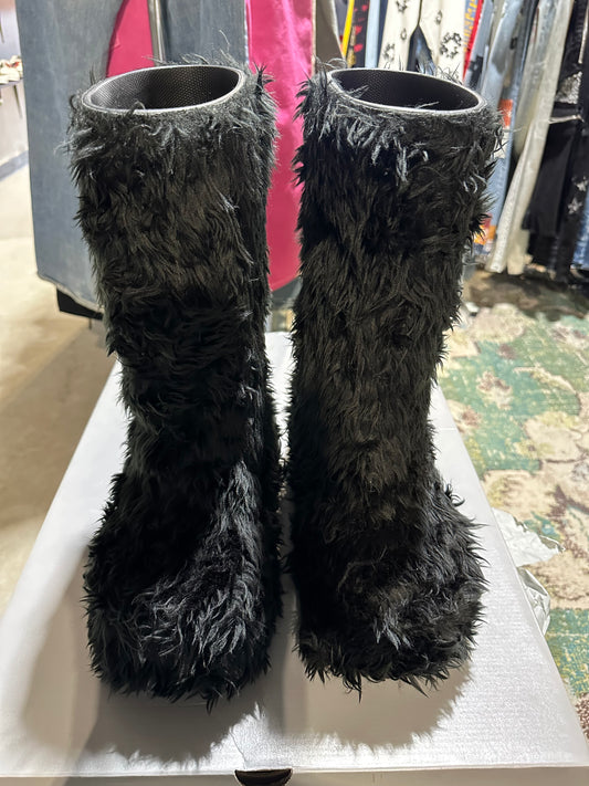 Balenciaga Black Fur Croc Boot Used Sz 9