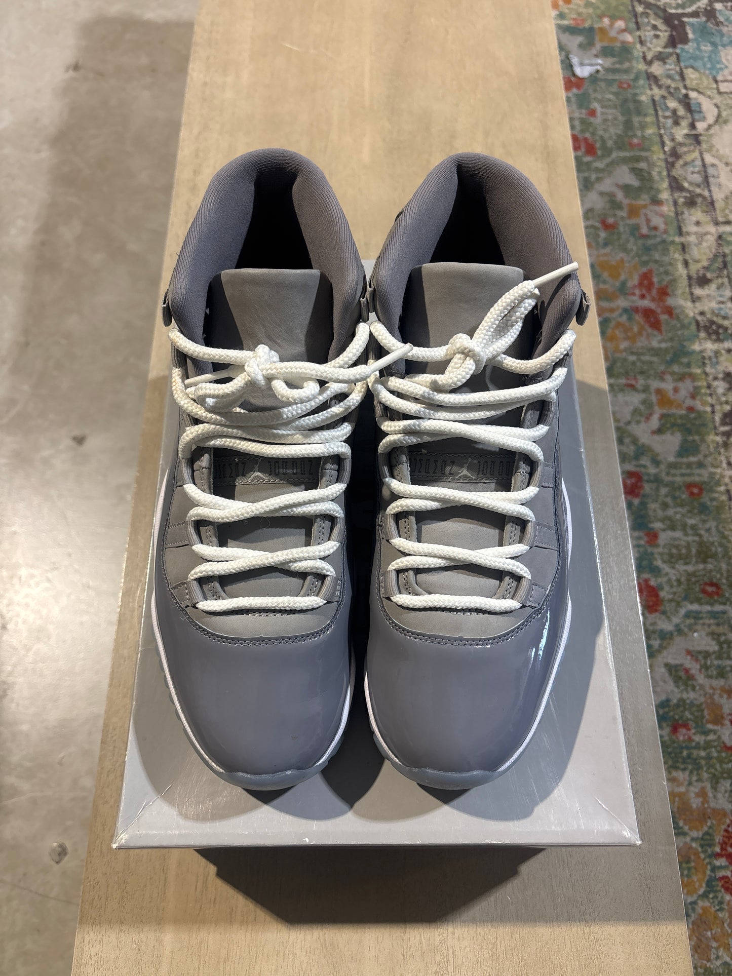 Jordan 11 Cool Grey Used sz 10.5