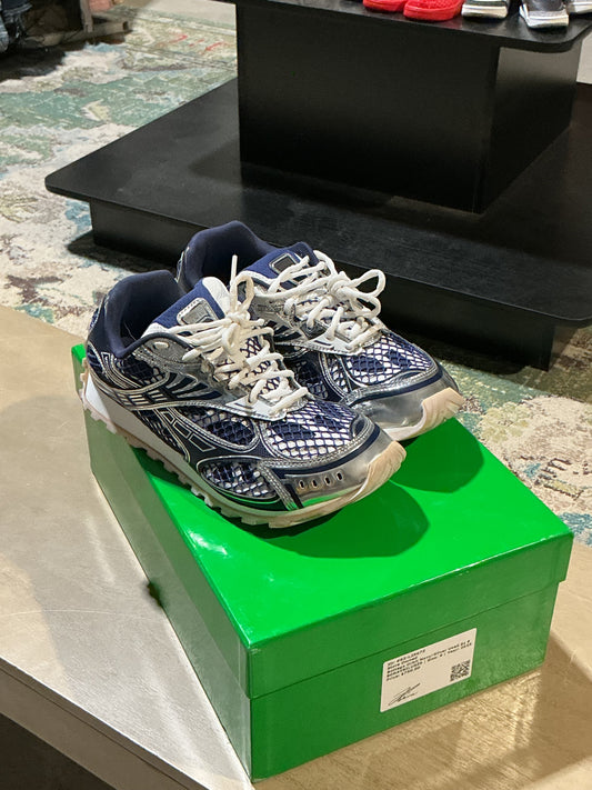 Bottega Orbit Navy/Silver Used Sz 9