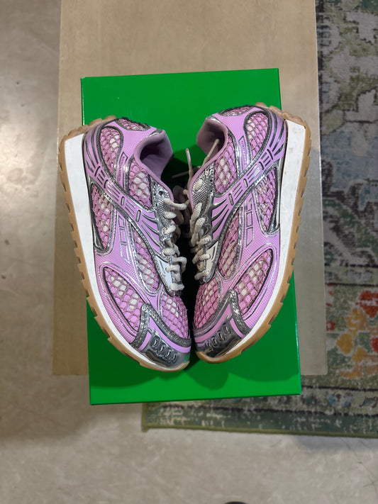 Bottega Orbit Pink/Gum Used Sz 5
