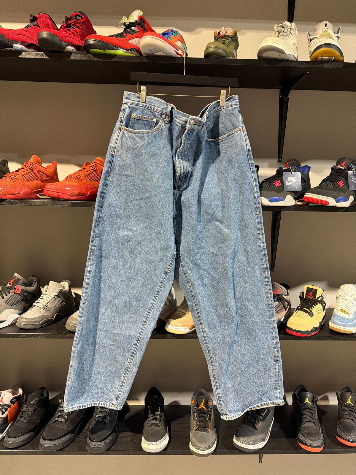 Supreme Baggy Dark Indigo Denim Sz 38 - Pre-Owned
