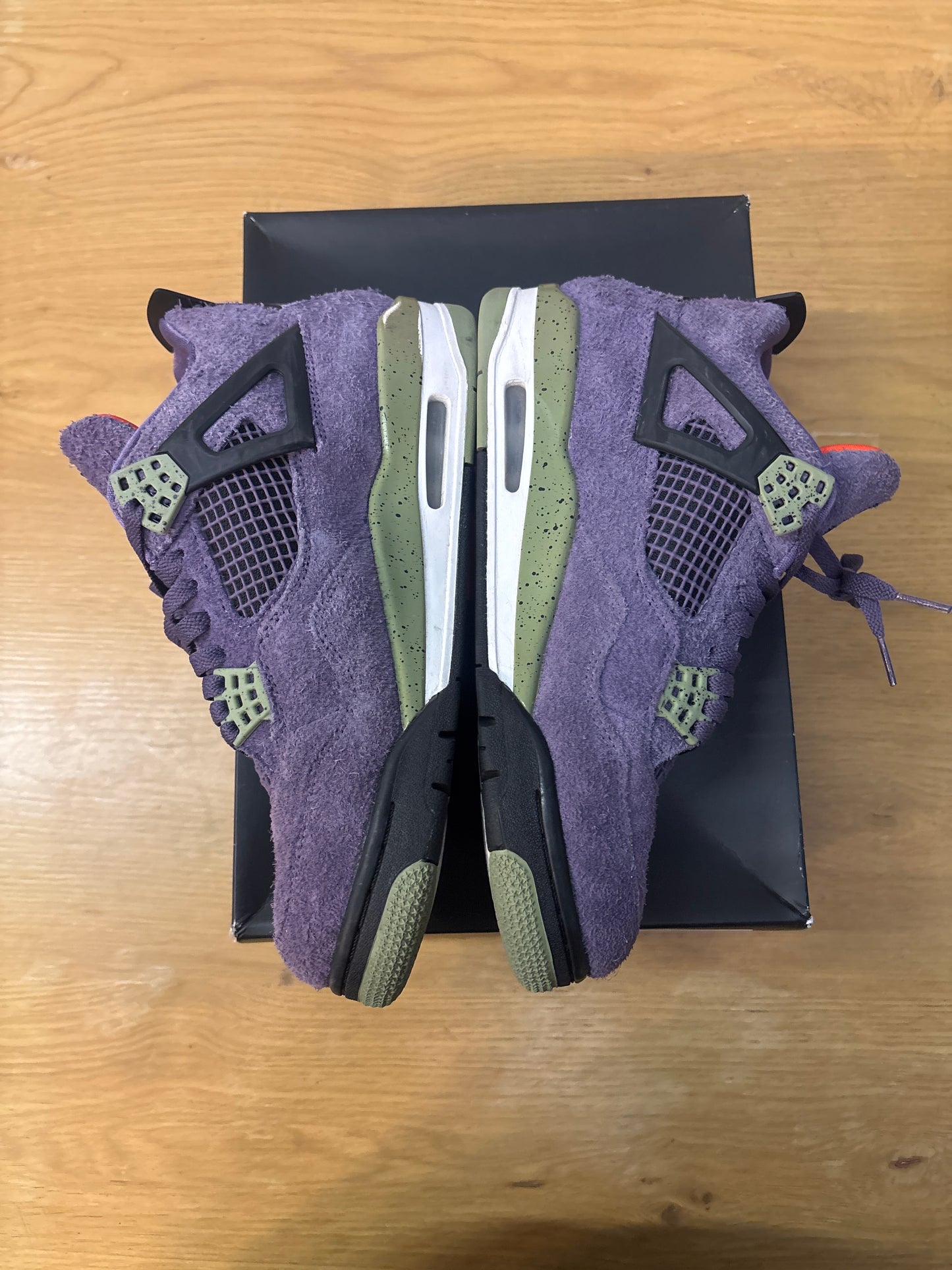 WMNS JORDAN 4 CANYON PURPLE Used Sz 10W