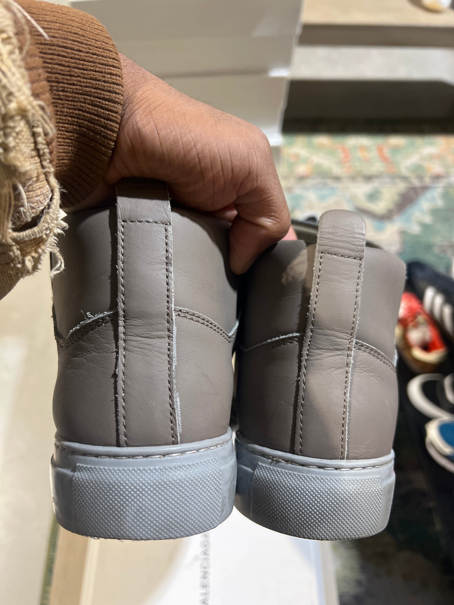 BALENCIAGA ARENAS GREY ON GREY NUBUCK