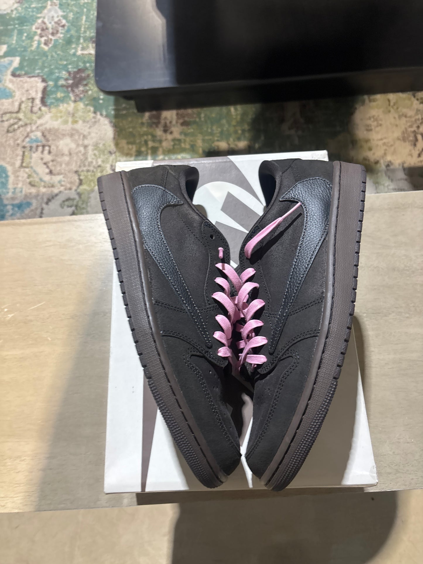JORDAN 1 TRAVIS SCOTT VELVET BROWN USED SZ 11