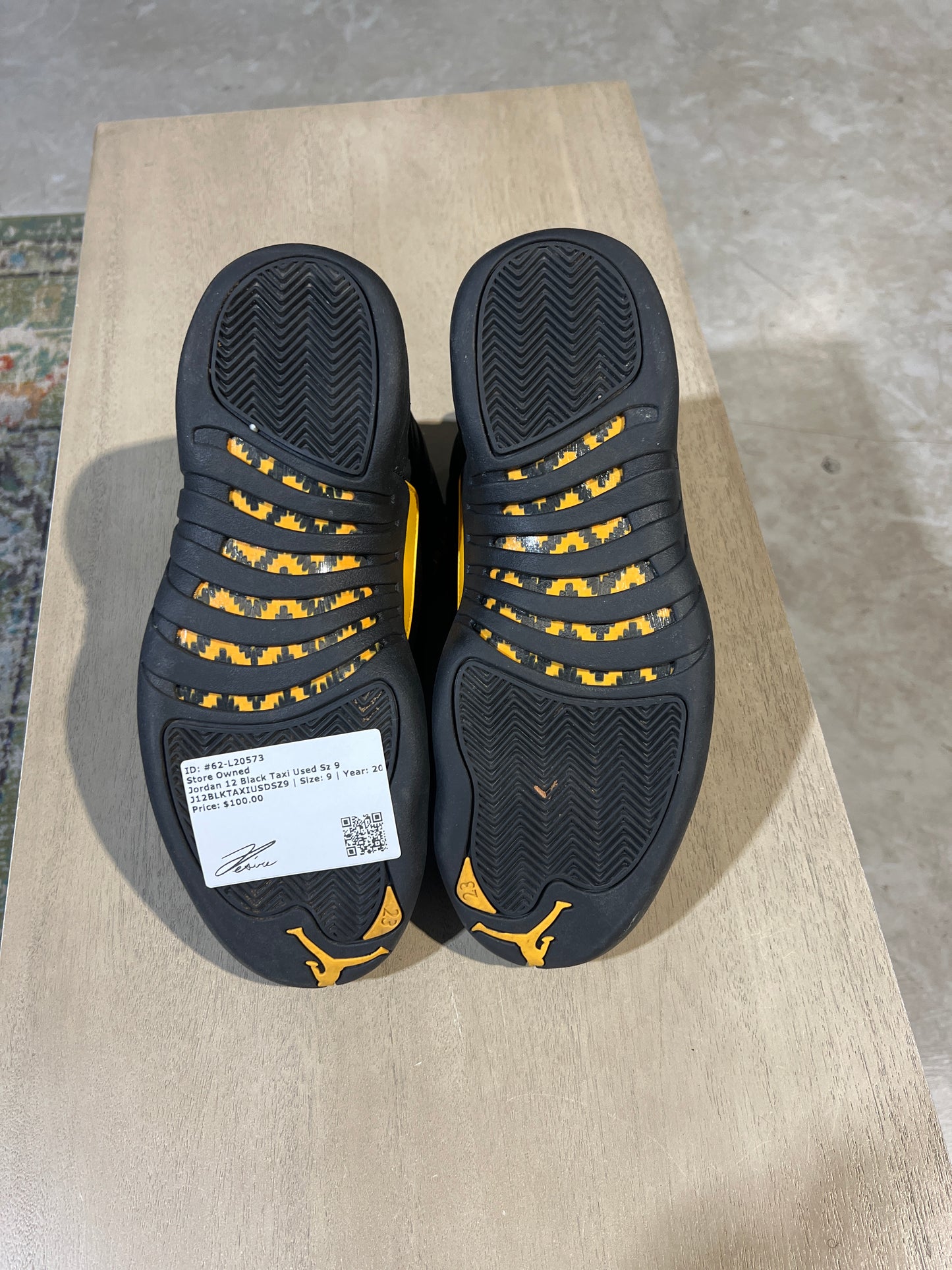 Jordan 12 Black Taxi Used Sz 9