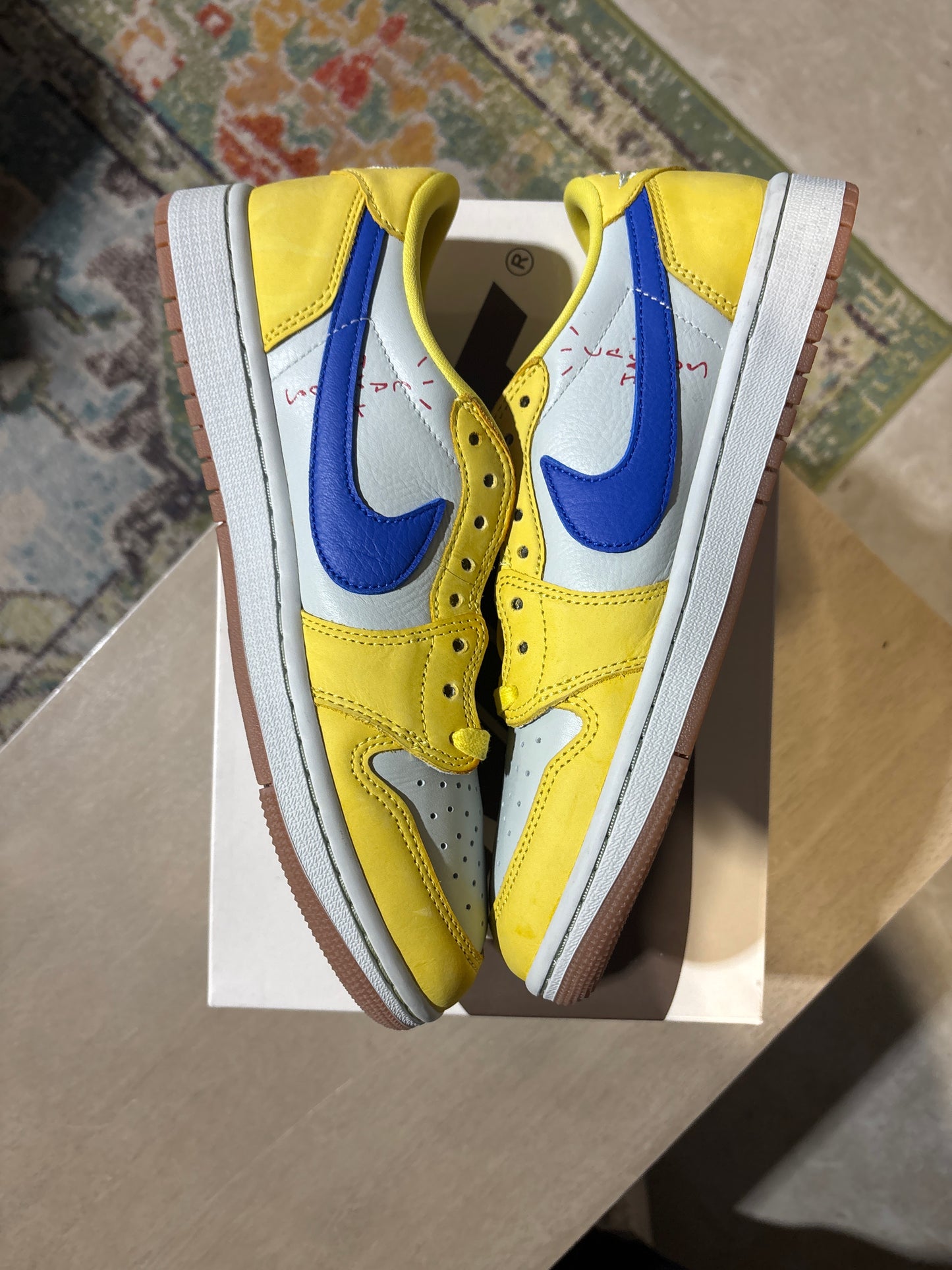 Jordan 1 Travis Canary Used Sz 9W