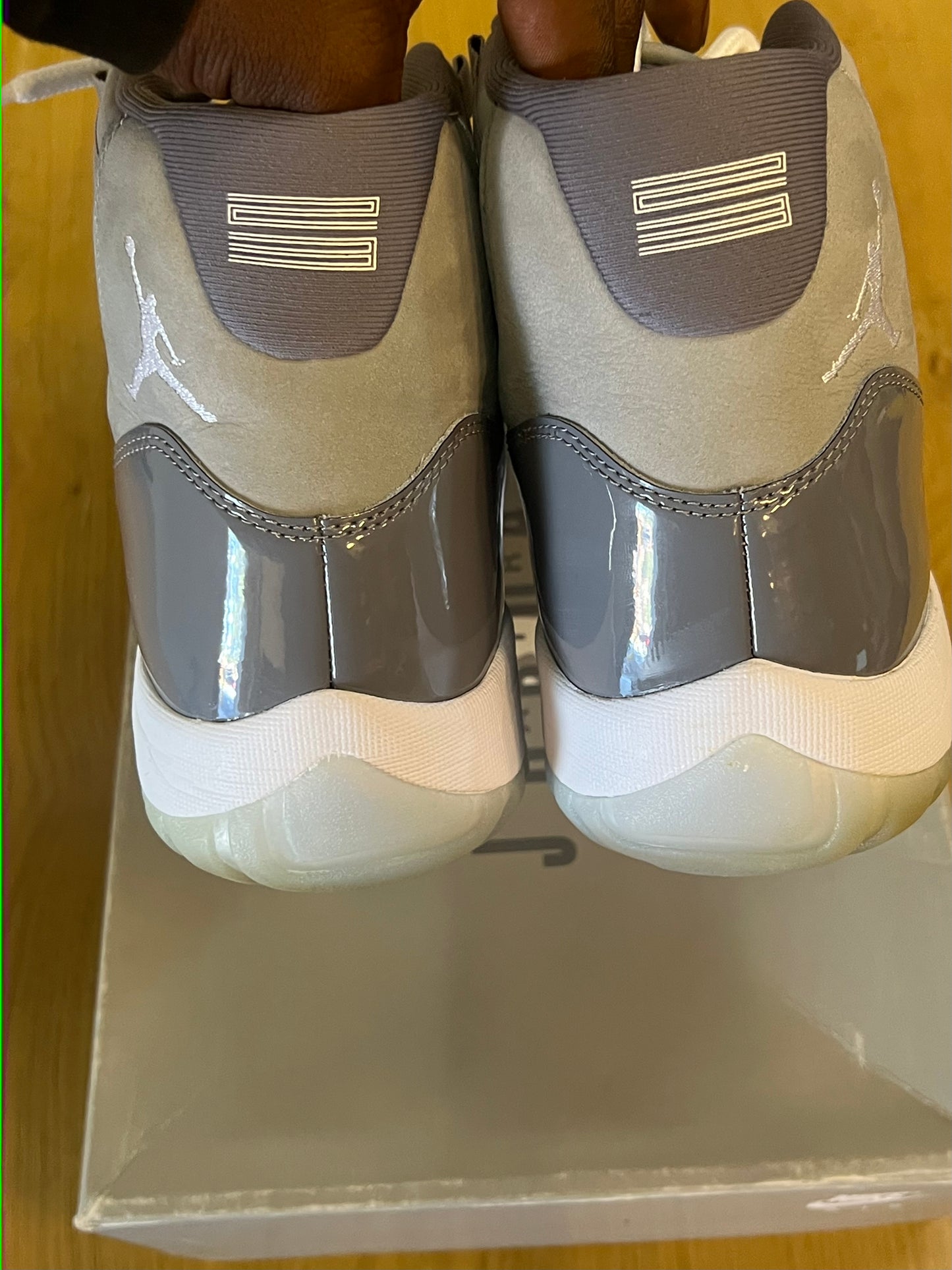 AIR JORDAN 11 RETRO COOL GREY Used Sz 12.5