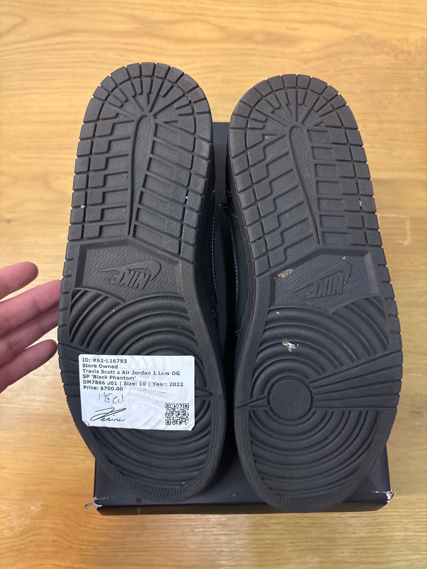 Jordan 1 Low TS Phantom Sz 10 Used