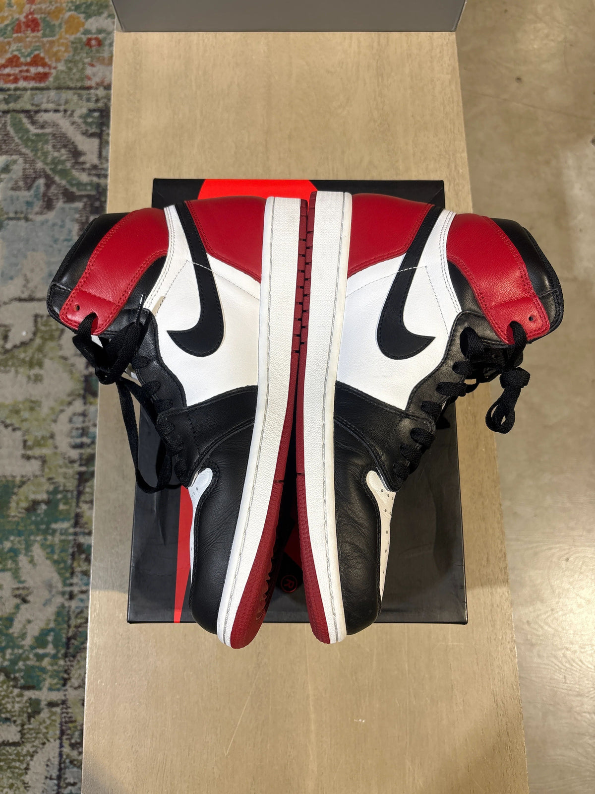Jordan 1 Retro Black Toe (2016) - Pre-Owned
