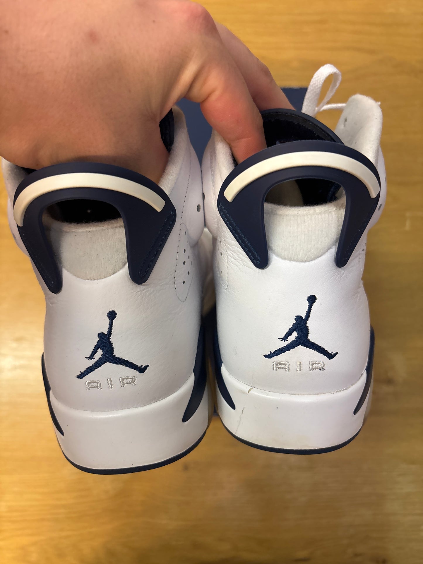 JORDAN 6 MIDNIGHT NAVY 2022 Sz 9