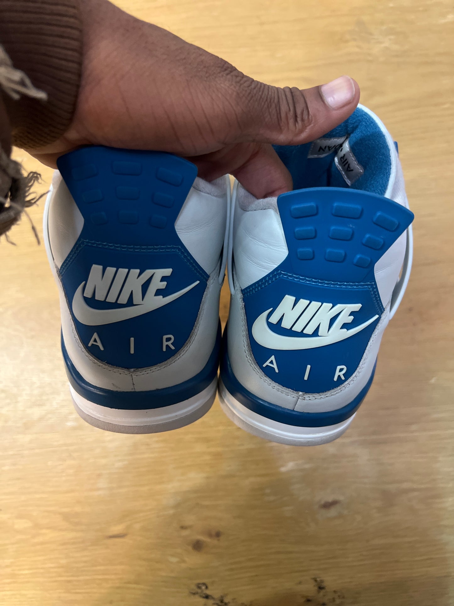 Jordan 4military blue used13