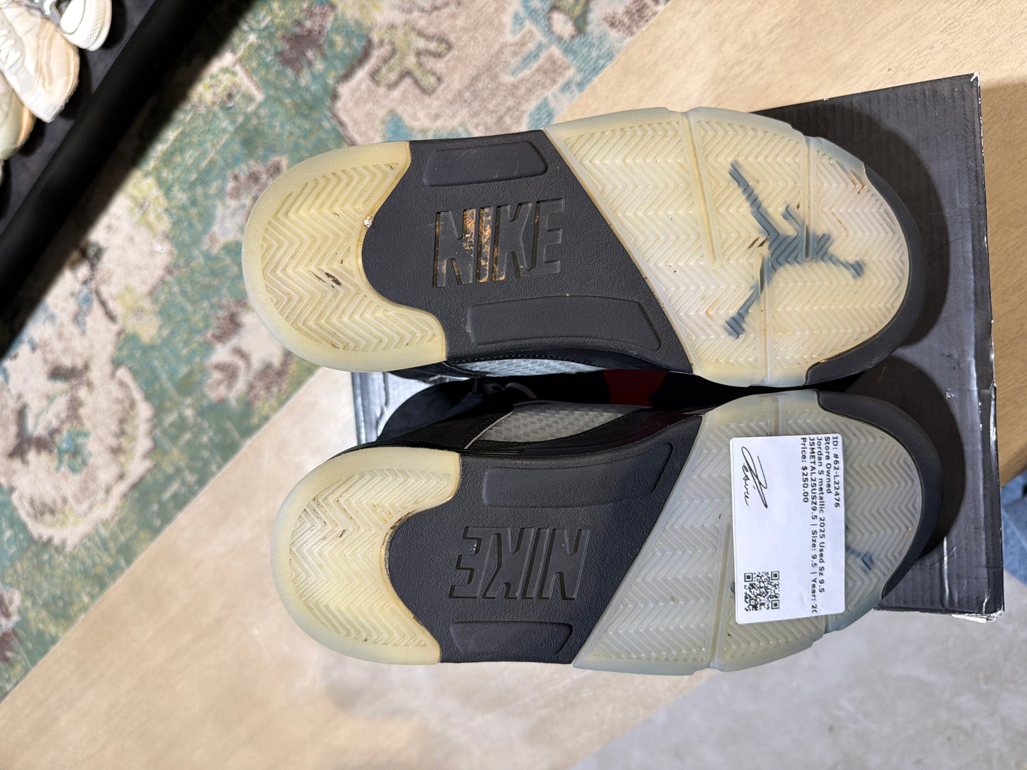 Jordan 5 metallic 2025 Used Sz 9.5