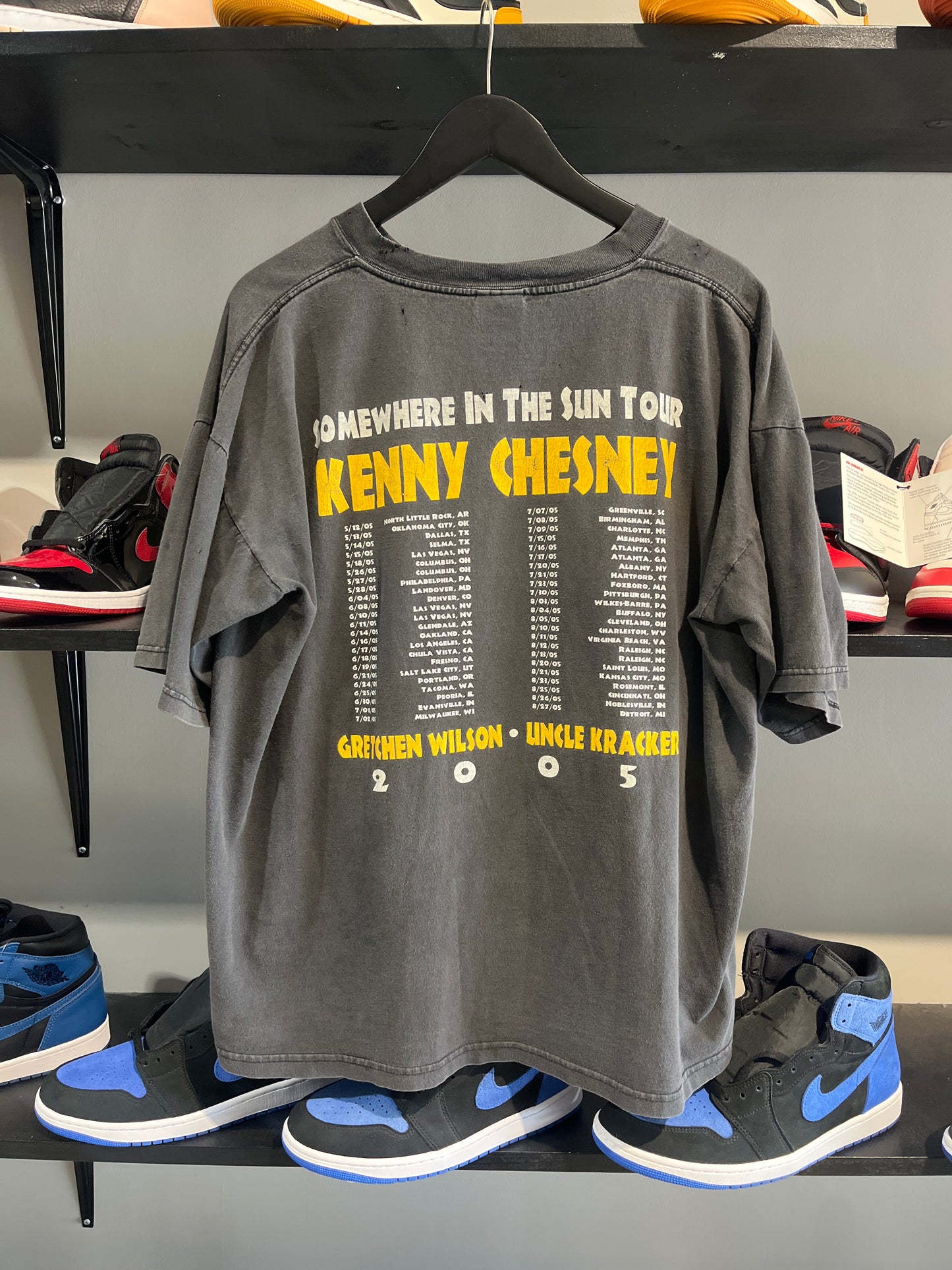 Vintage Kenny chesney tour tee 05
