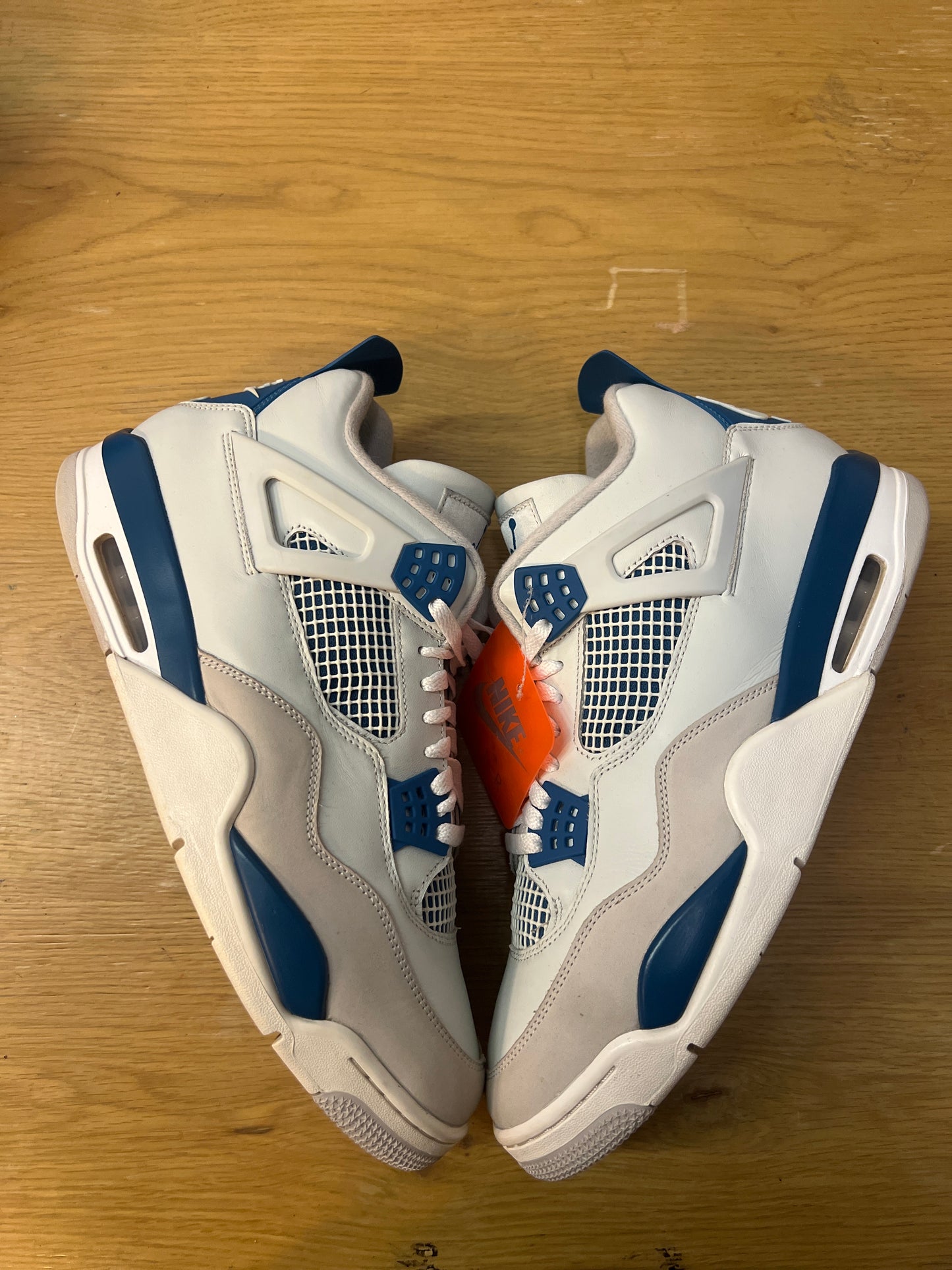 Jordan 4military blue used13