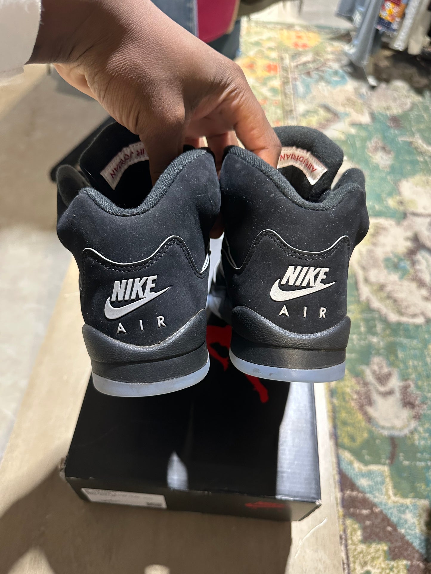 Black Metallic 5 Used Sz 7y