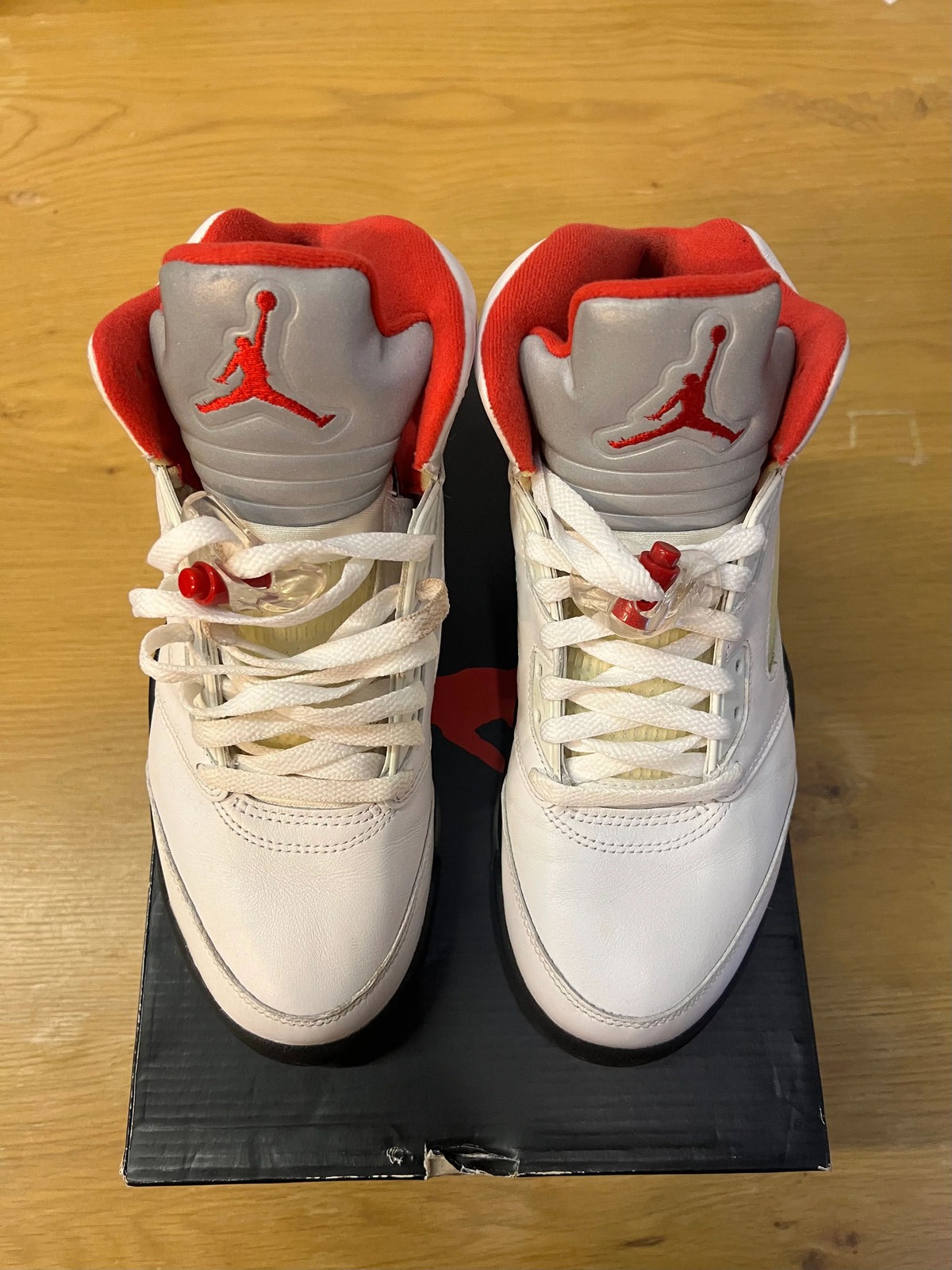 Jordan 5 Retro Fire Red Silver Tongue (2020) - Pre-Owned