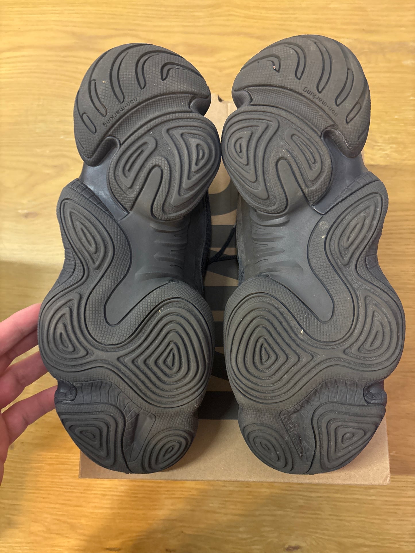 YEEZY 500 UTILITY BLACK USED SZ 12