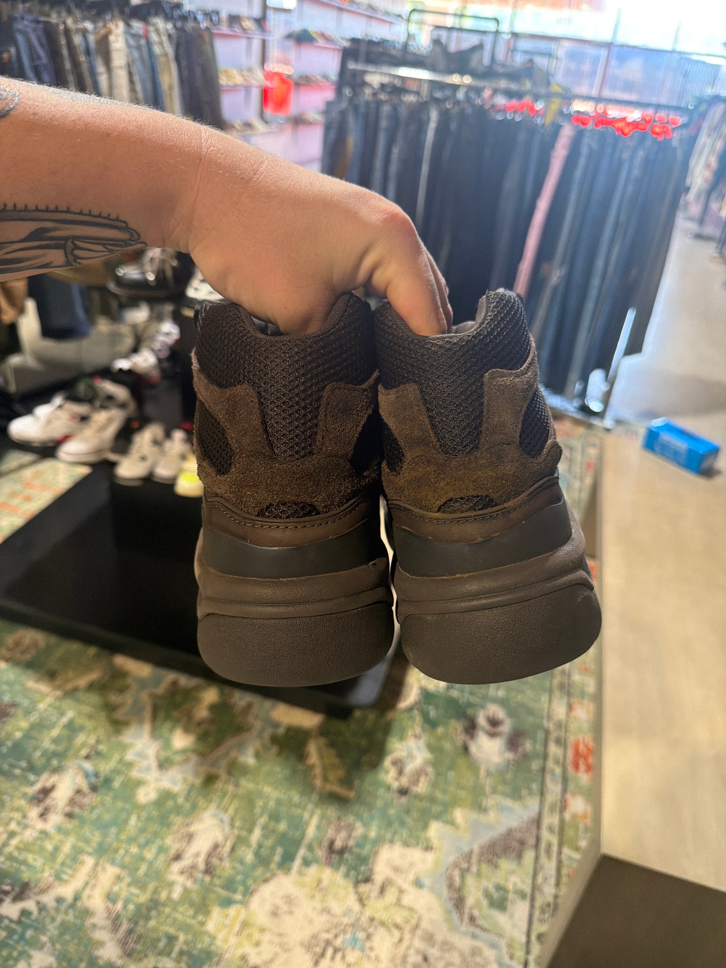 Yeezy Oil Boot Used Sz 10.5 NB