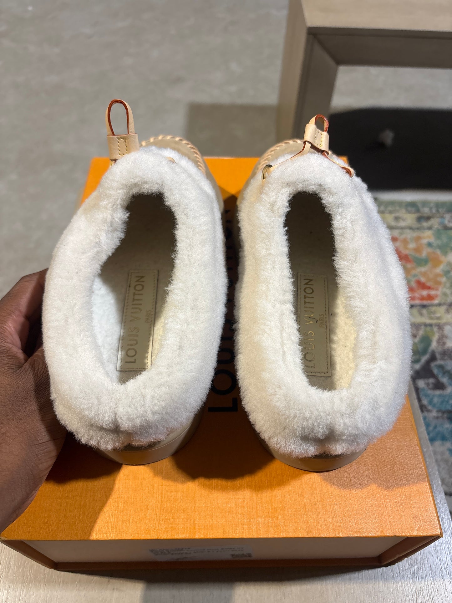 Louis Vuitton Cortina Mule Beige Used Sz 6