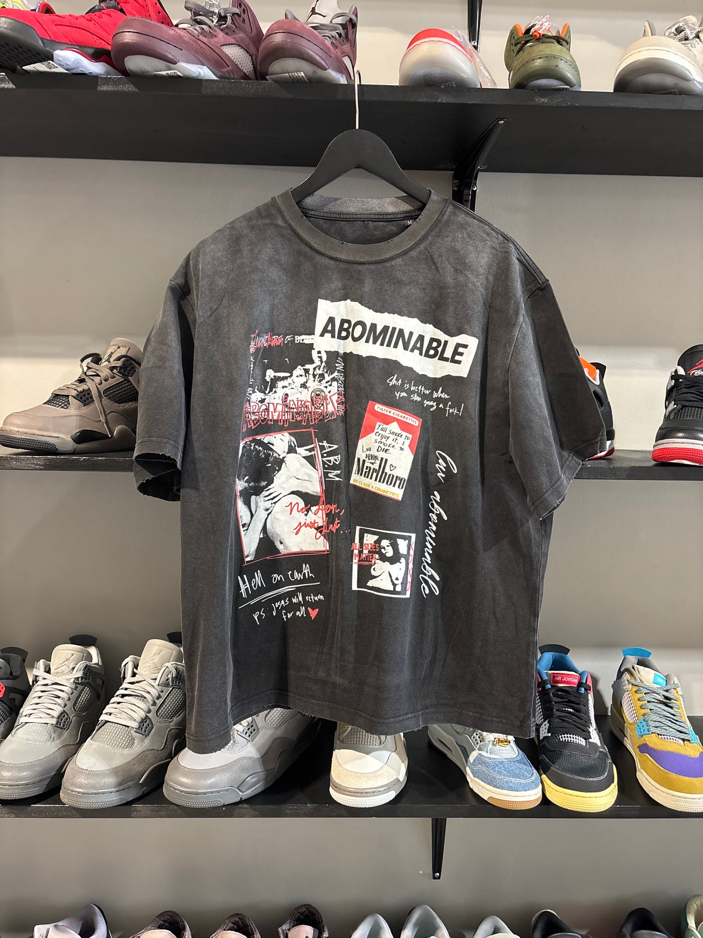 Abominable Cig Tee Black