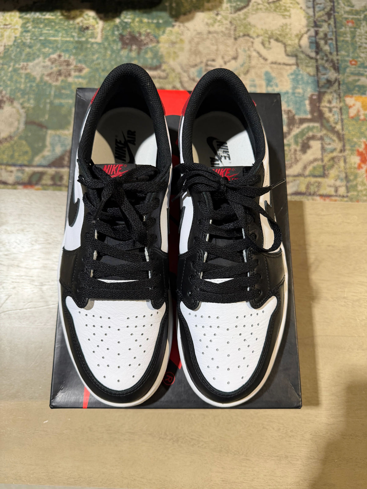 Jordan 1 Retro Low OG Black Toe (2023) - Pre-Owned