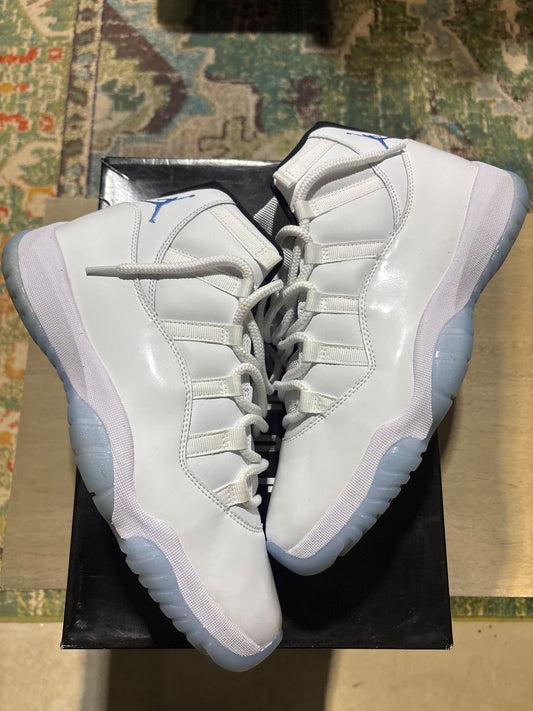 Jordan 11 Retro Legend Blue (2024) - Pre-Owned