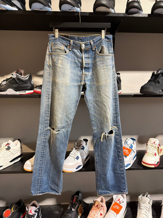 Vintage Levi 501s Light Wash Sz 32
