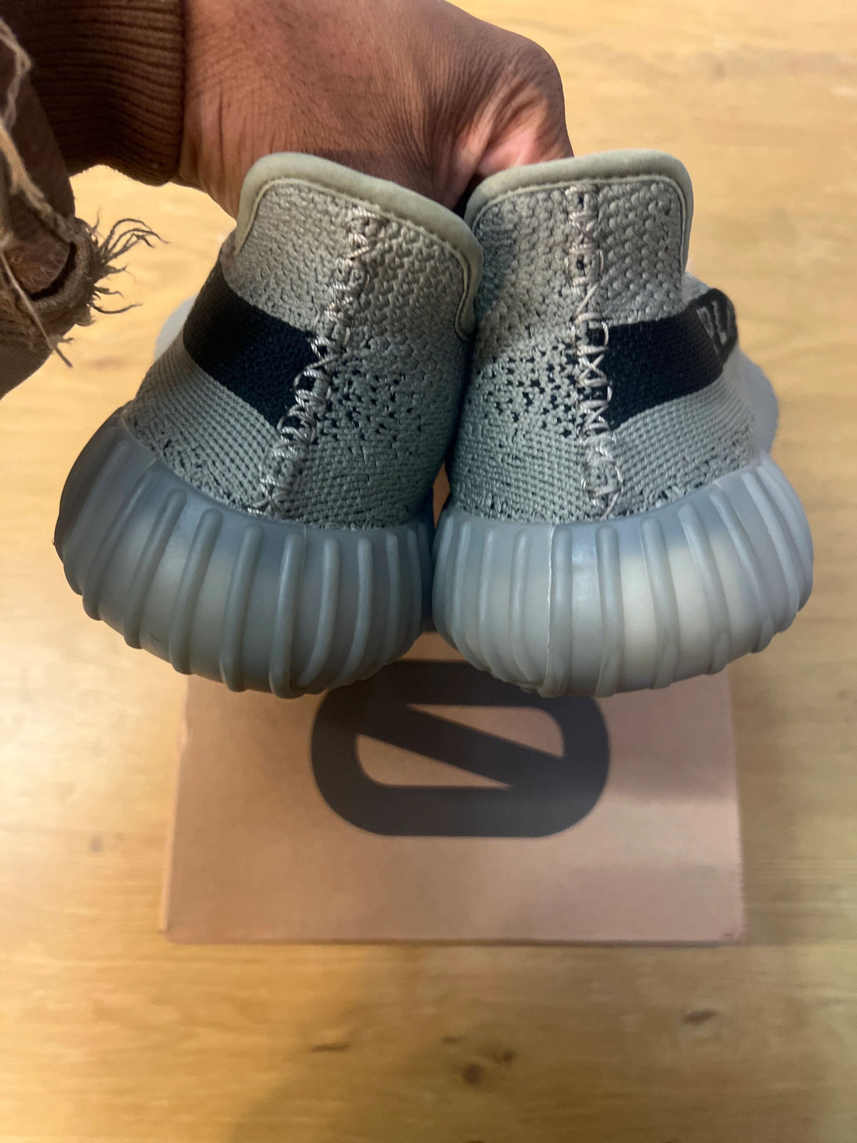 adidas Yeezy Boost 350 V2 Granite - Pre-Owned
