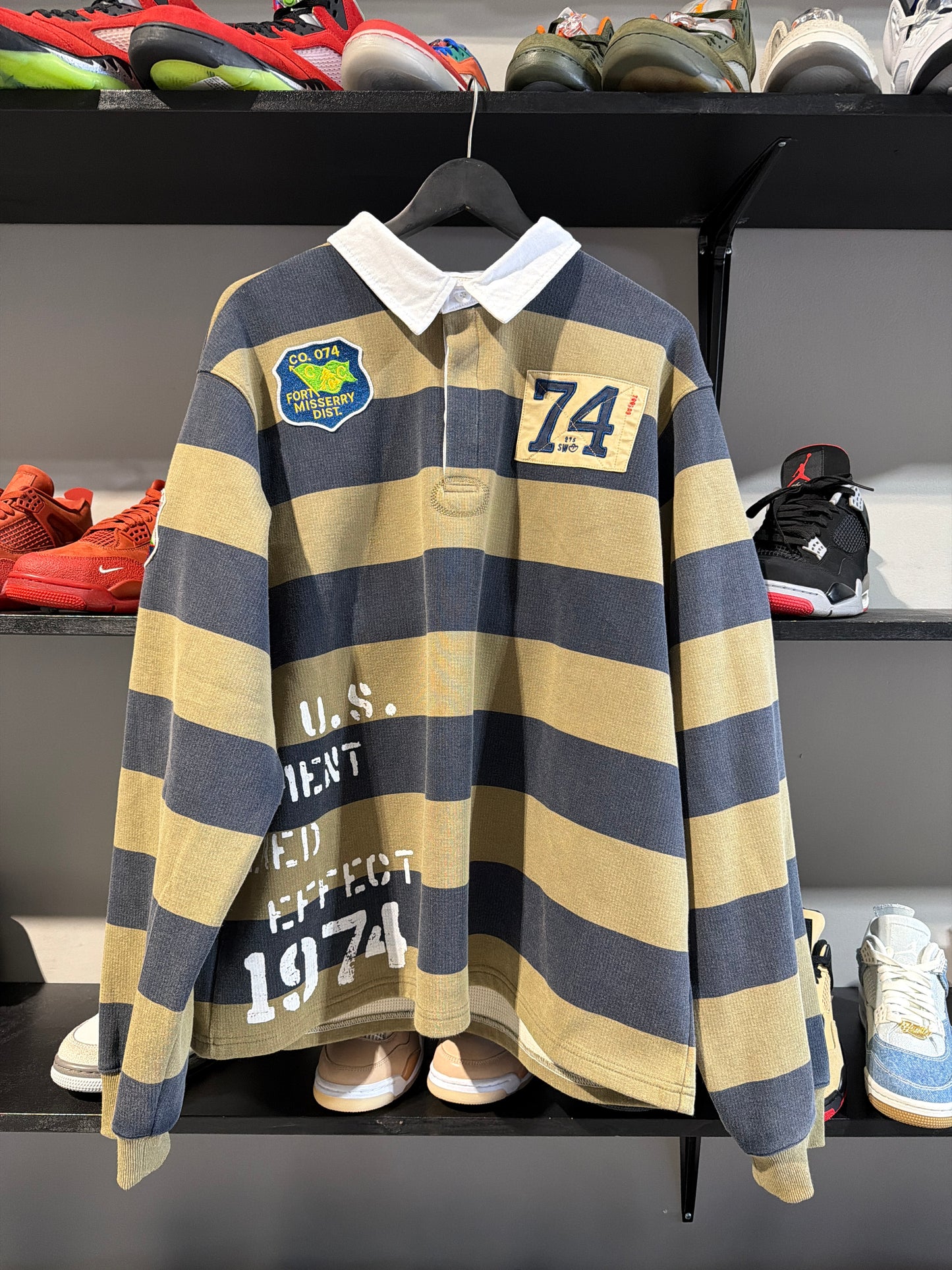 74 IS WAR GREEN RUGBY LONGSLEEVE