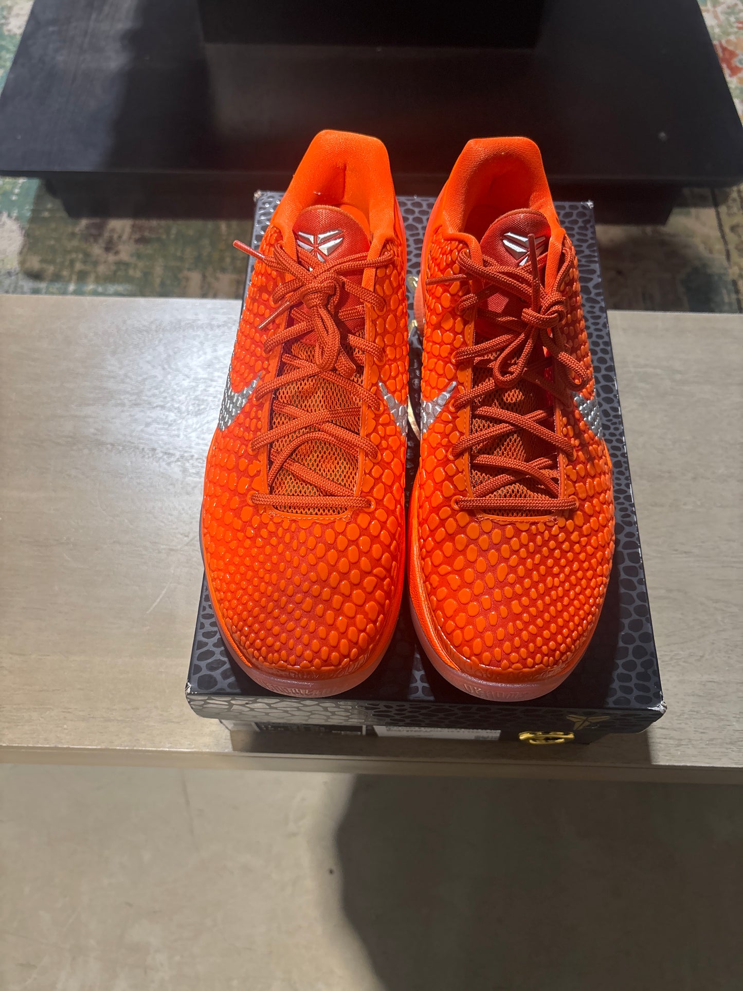 Nike kobe 6 total orange used sz 10.5