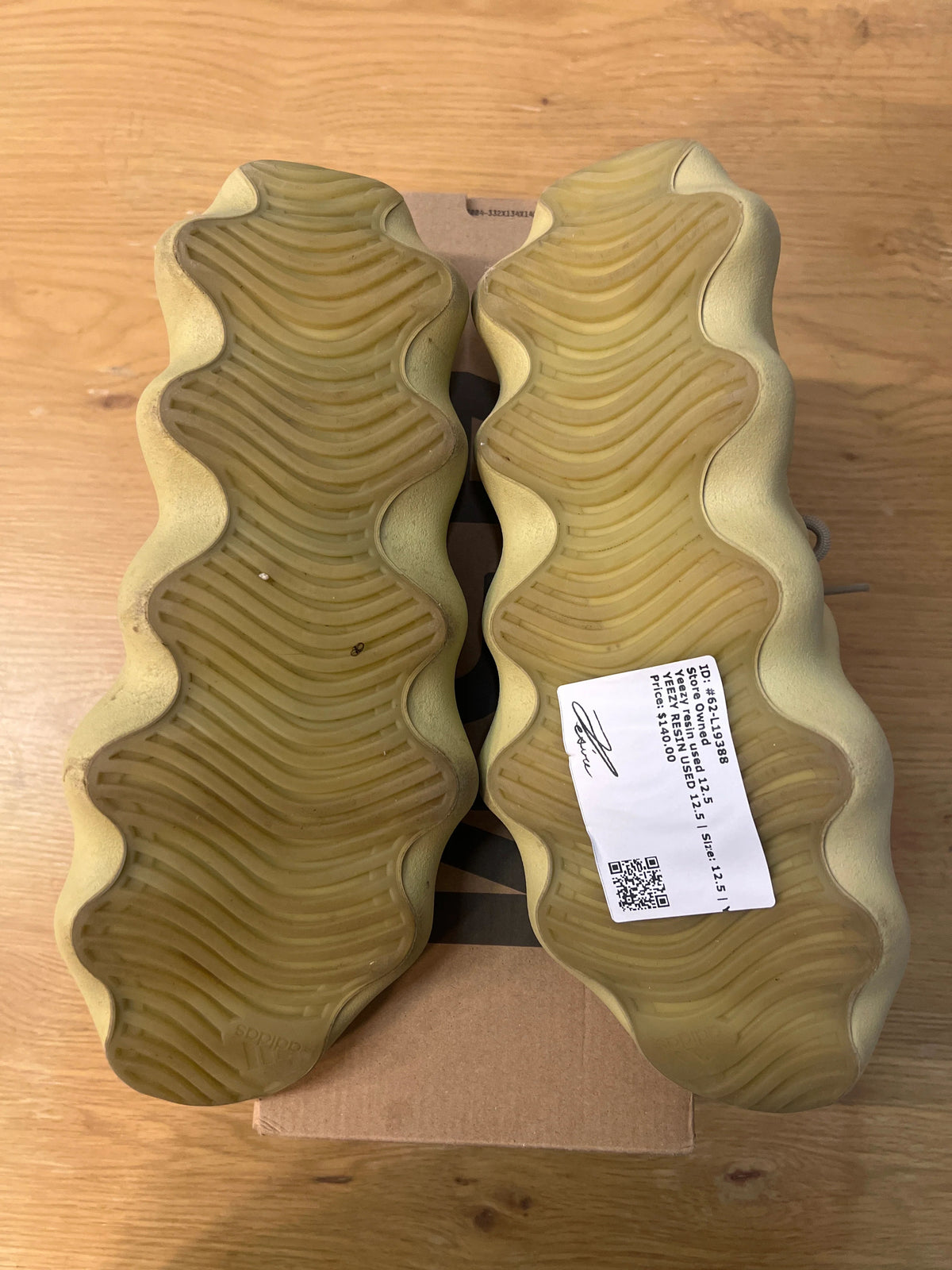 adidas Yeezy 450 Resin - Pre-Owned